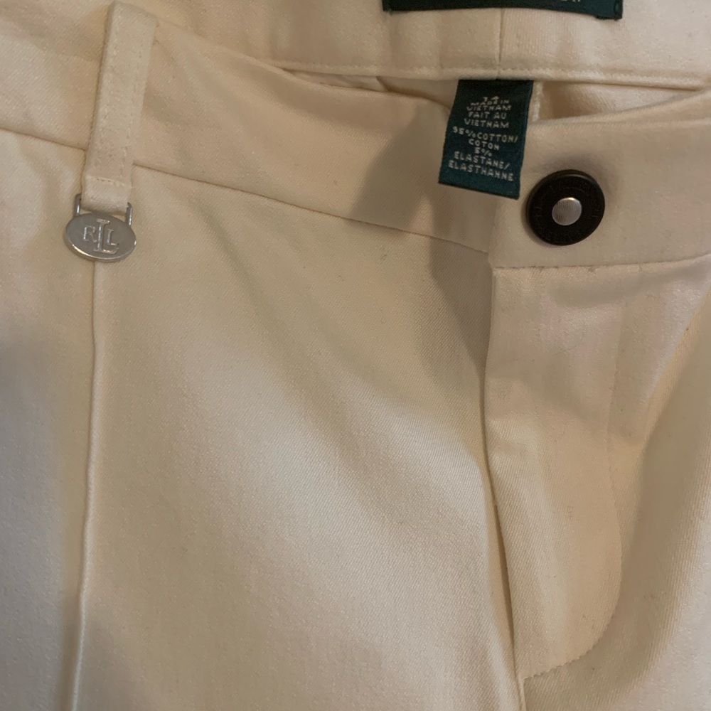 Ralph Lauren cream pants. 95% cotton %5 elastane thick material with stretch. - Picture 2 of 5